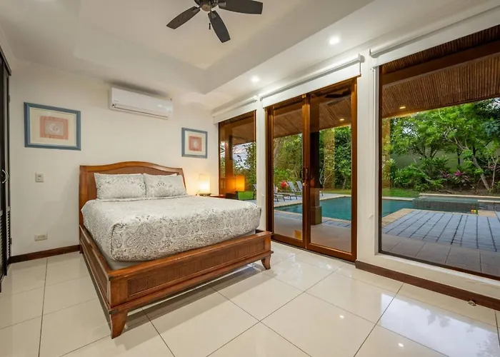 Carao In Beautiful Villa Playa Conchal