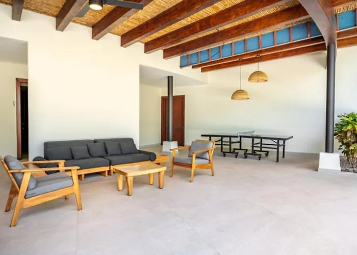Carao In Beautiful Villa Playa Conchal